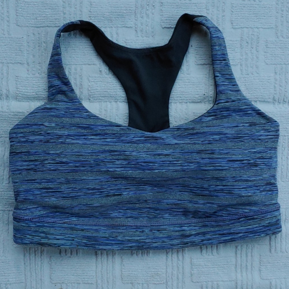 GUC Lululemon 50 Rep Sports Bra Size 6